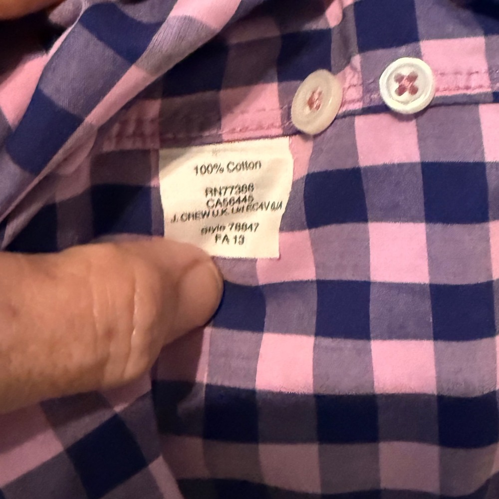 J Crew Mens Light Weight Plaid Button Down Shirt EUC X Large Pink Navy - Picture 3 of 7